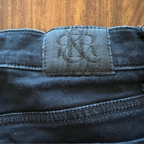 Rock & Republic Kasandra Black Embellished Bootcut Jeans size 10 M - Picture 13 of 14